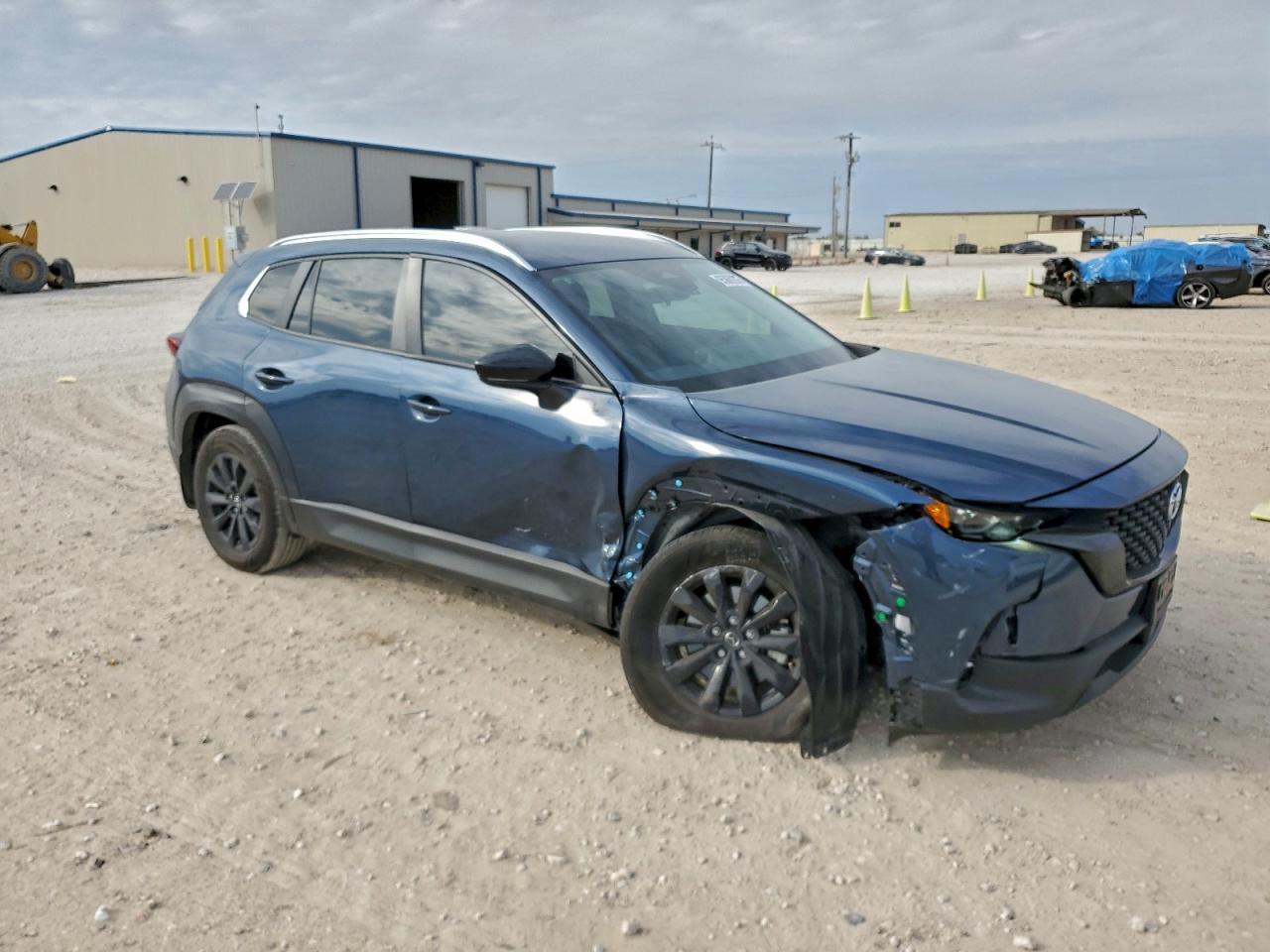 2025 Mazda Cx-50 Preferred - Image 4