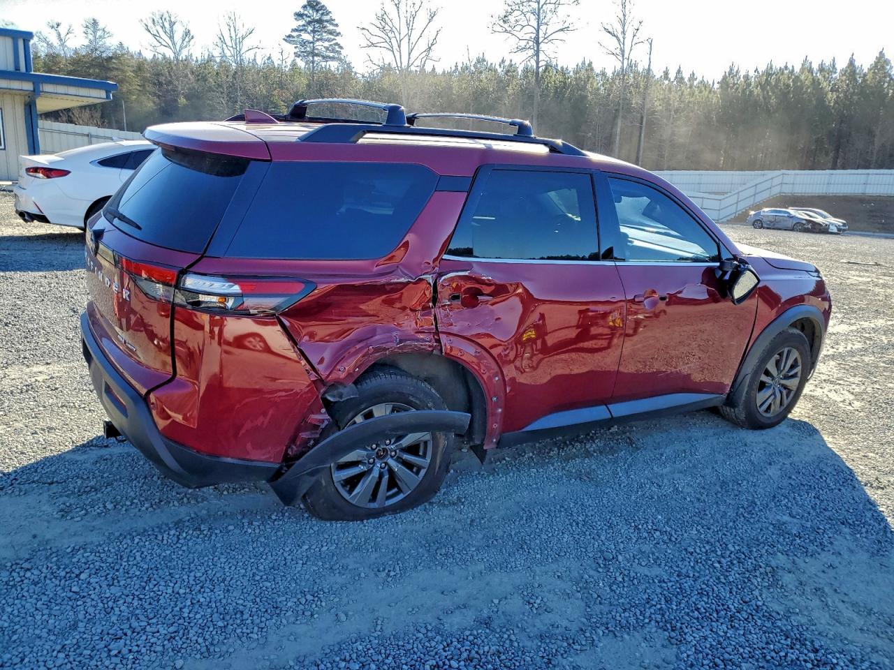 2022 Nissan Pathfinder Sv - Фото 3