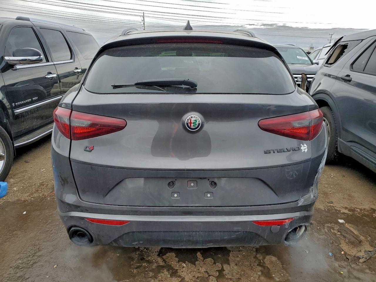 2020 Alfa Romeo Stelvio Ti - Фото 6