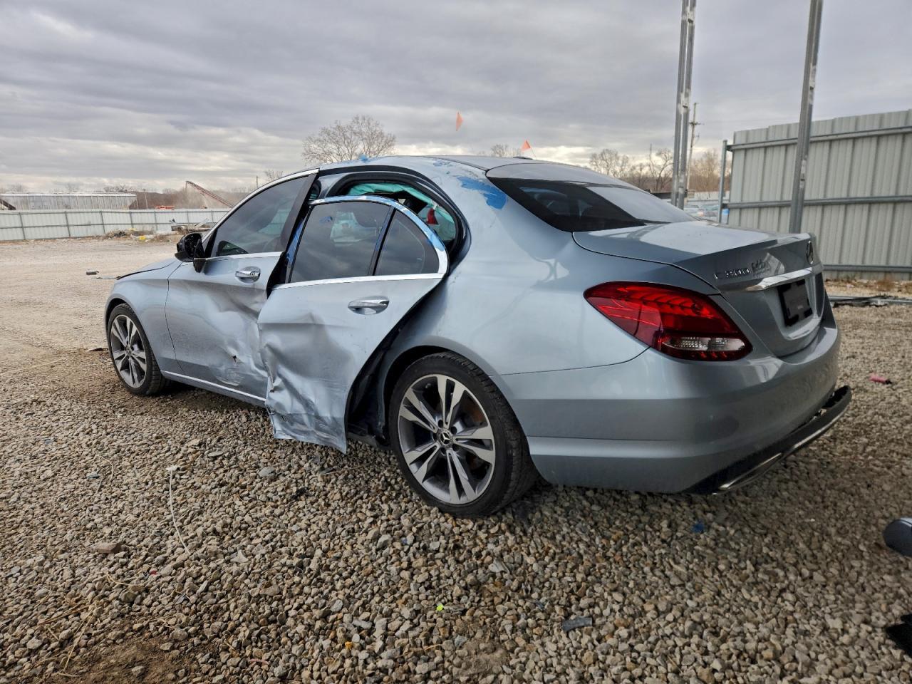 2018 Mercedes-Benz C 300 - Фото 2