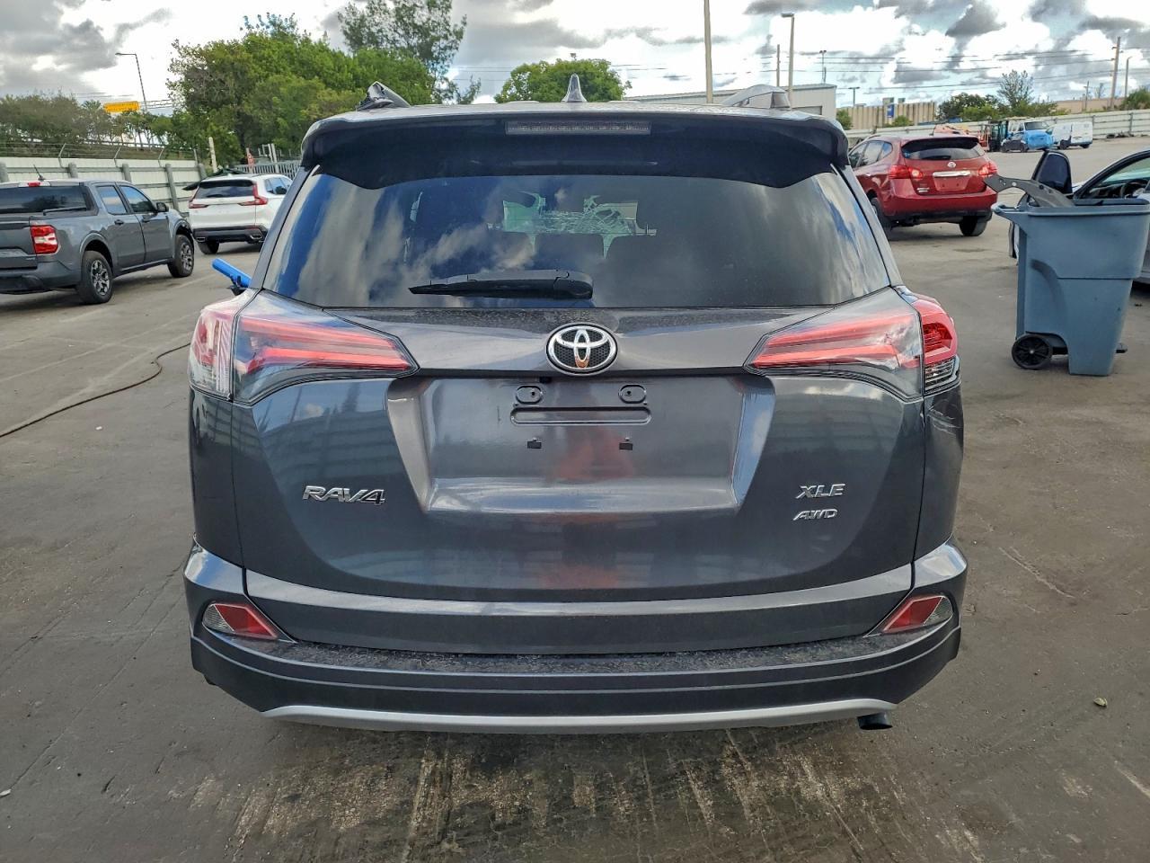 2016 Toyota Rav4 Xle - Фото 6