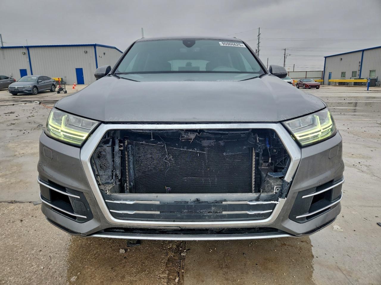 2017 Audi Q7 Premium Plus - Image 5