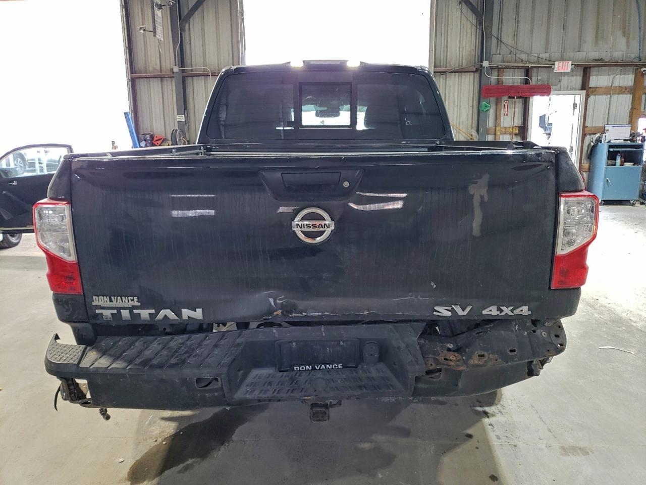 2017 Nissan Titan Sv - Фото 6