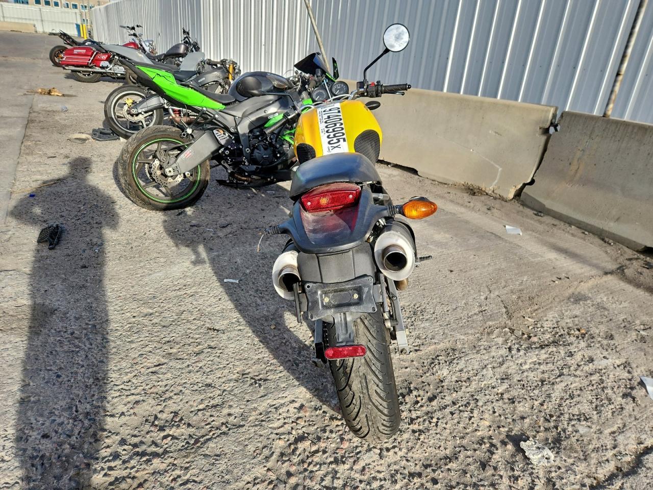 2003 Ducati M600 - Фото 4