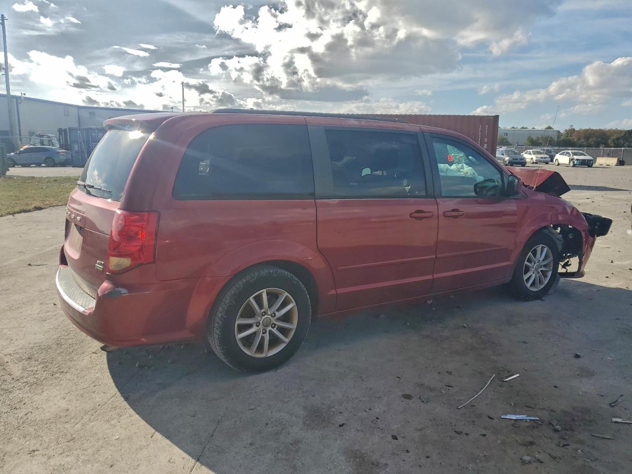 2016 Dodge Grand Caravan Sxt - Фото 3