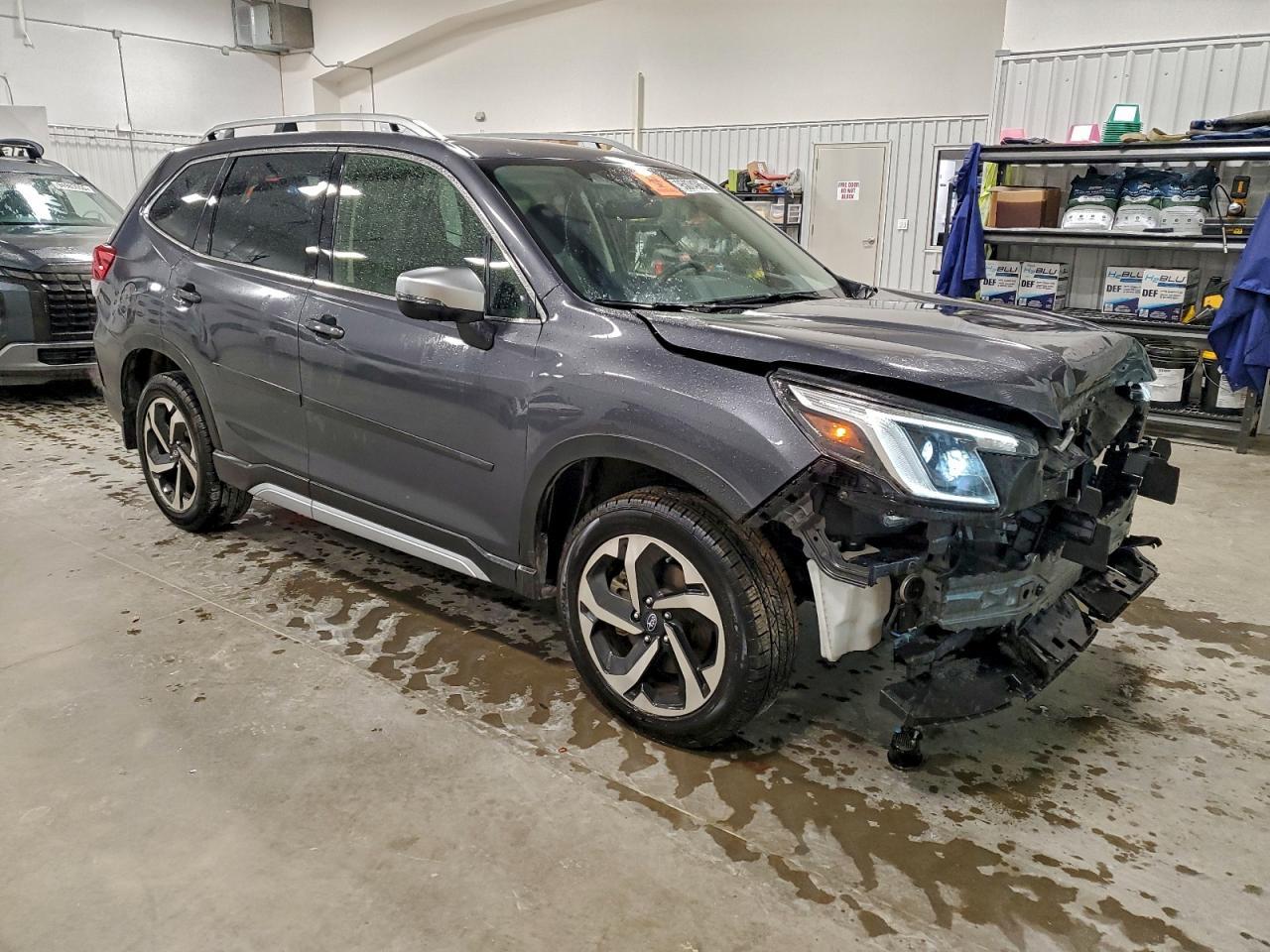 2023 Subaru Forester Touring - Фото 4