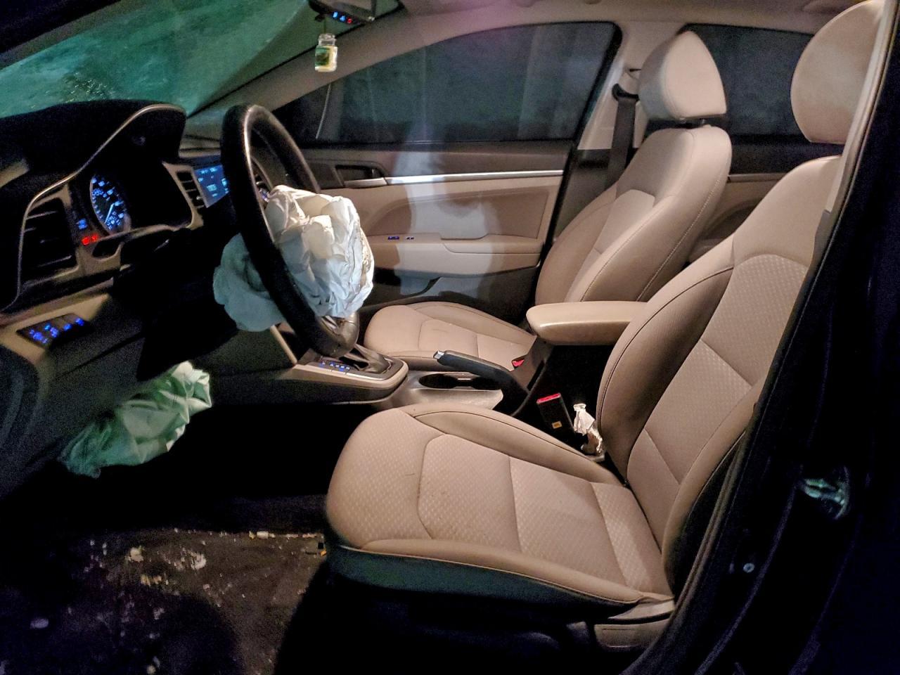 2019 Hyundai Elantra Sel - Фото 7