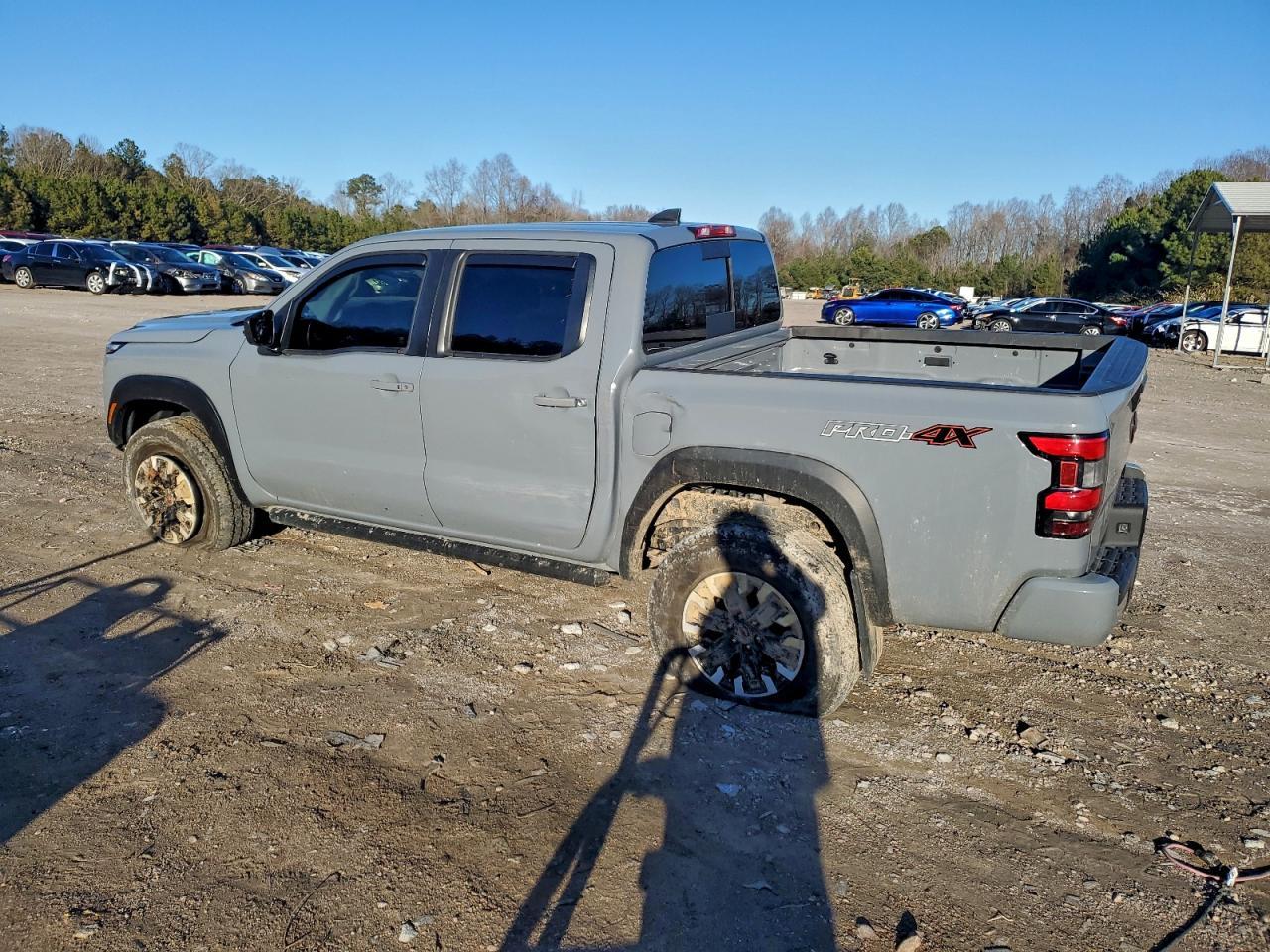 2023 Nissan Frontier S - Фото 2