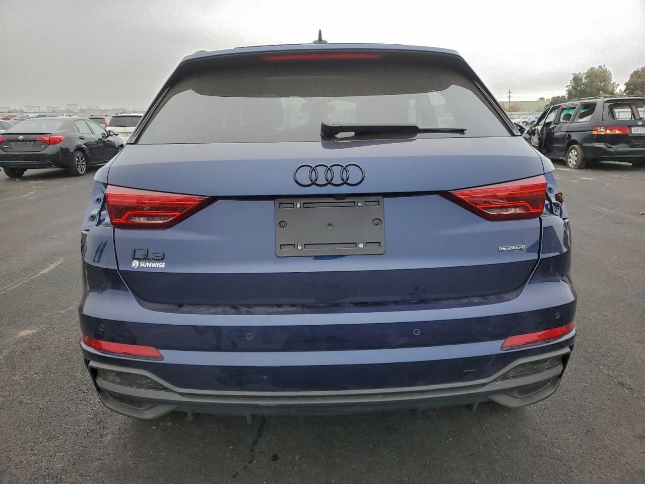 2025 Audi Q3 Premium S Line 45 - Фото 6