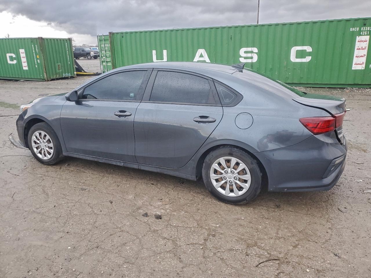 2021 Kia Forte Fe - Image 2