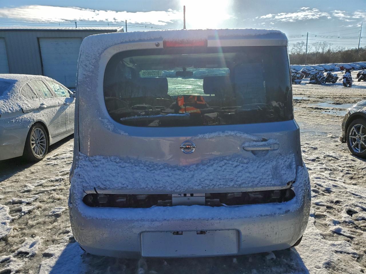 2009 Nissan Cube Base - Фото 6