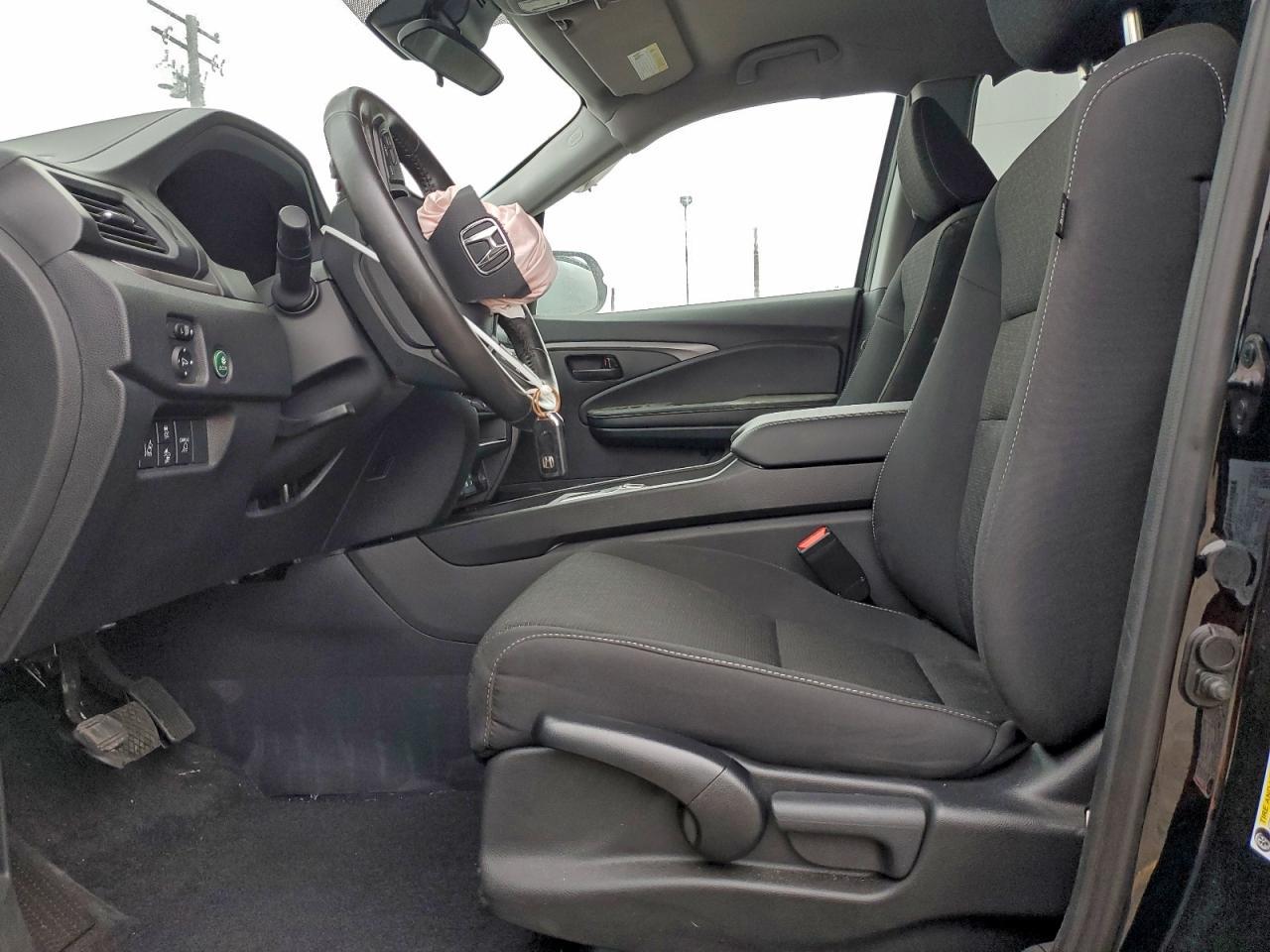 2025 Honda Ridgeline Sport - Фото 7