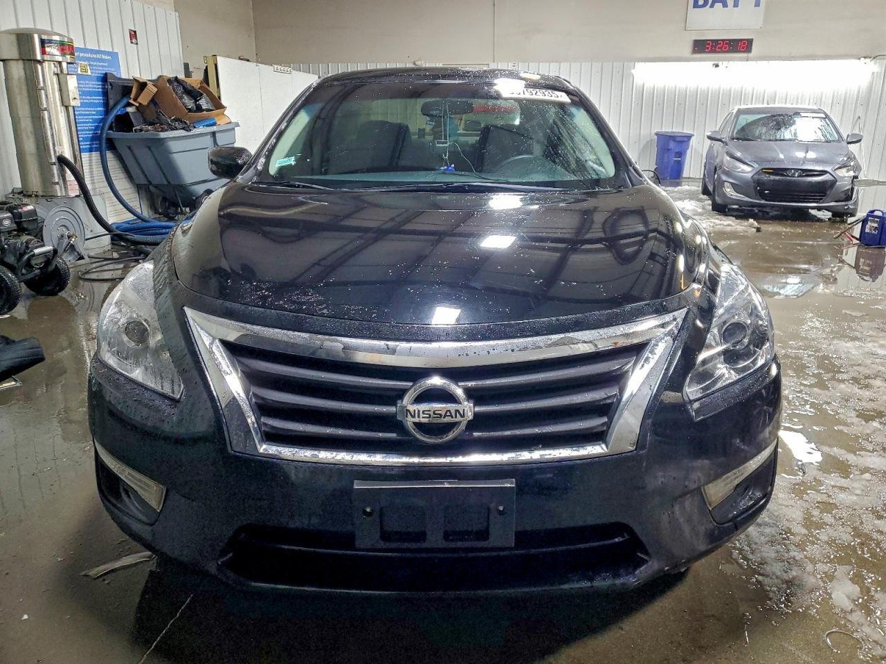 2014 Nissan Altima 2.5 S - Фото 5