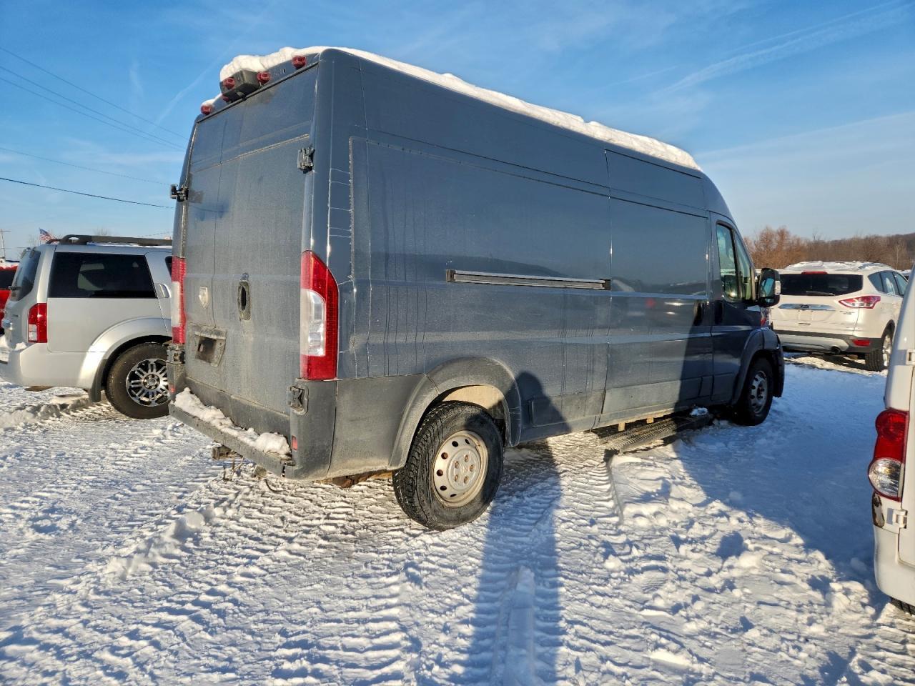 2018 Ram Promaster 2500 Delivery Van - Image 3