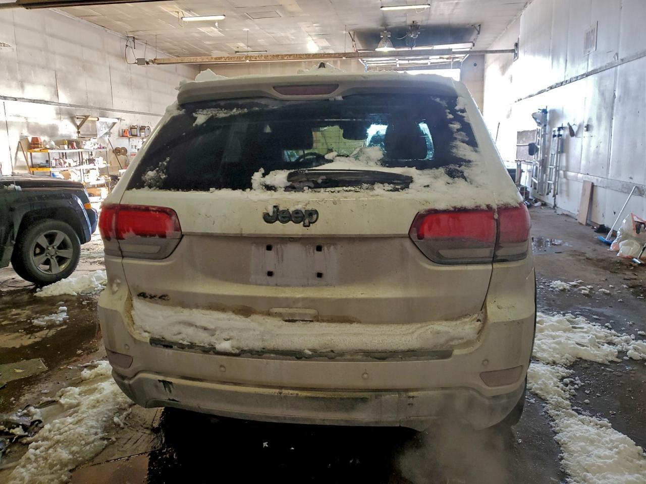 2020 Jeep Grand Cherokee Laredo - Фото 6