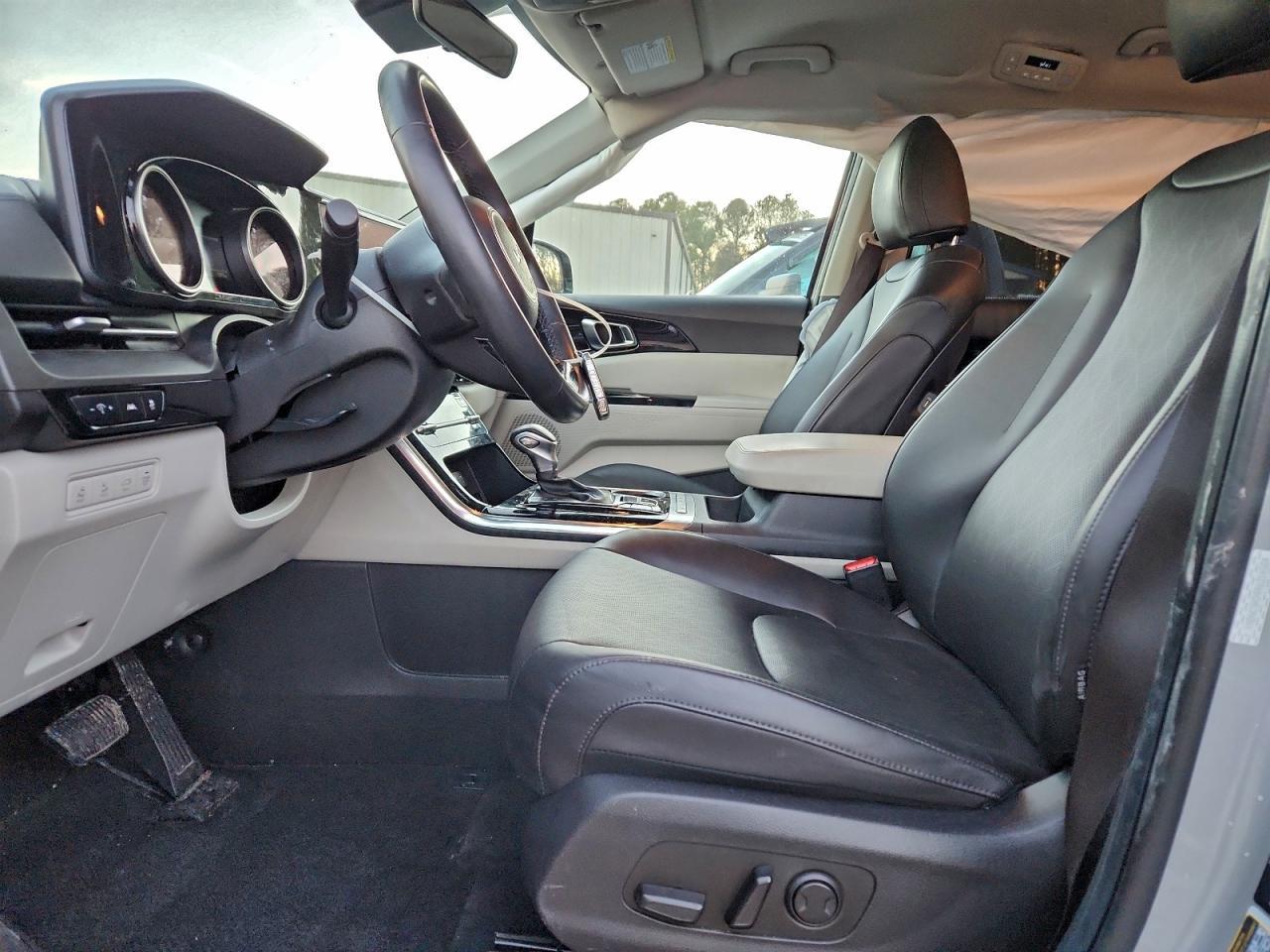 2024 Kia Carnival Ex - Image 7