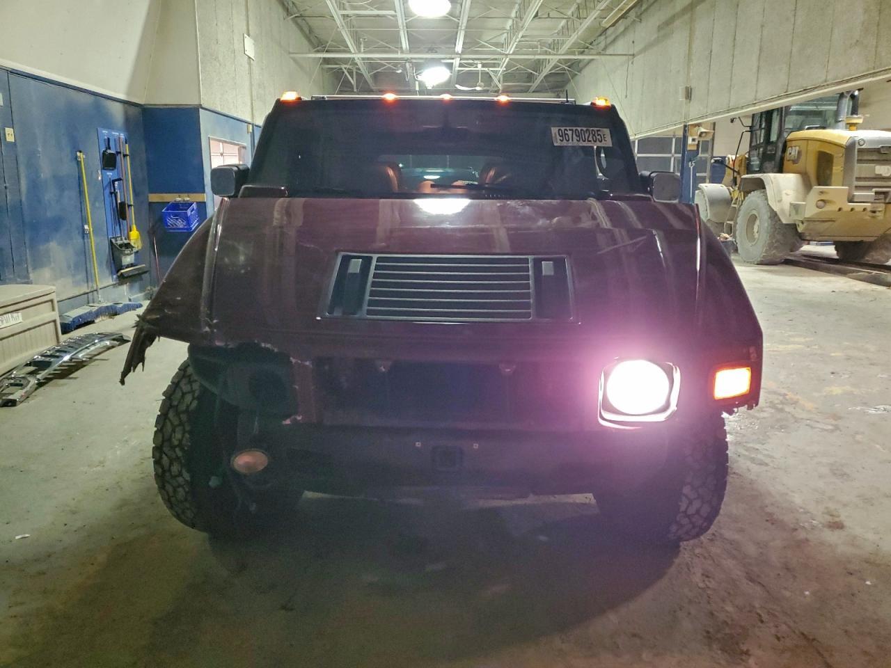 2003 Hummer H2 - Image 5