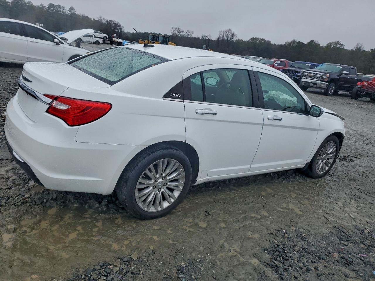 2011 Chrysler 200 Limited - Фото 3