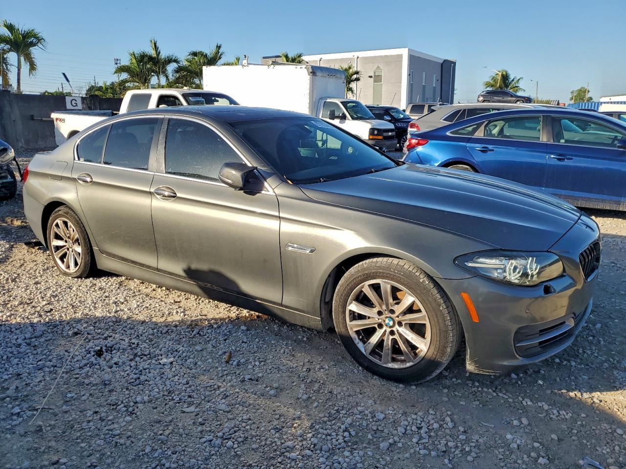 2014 BMW 528 I - Фото 4