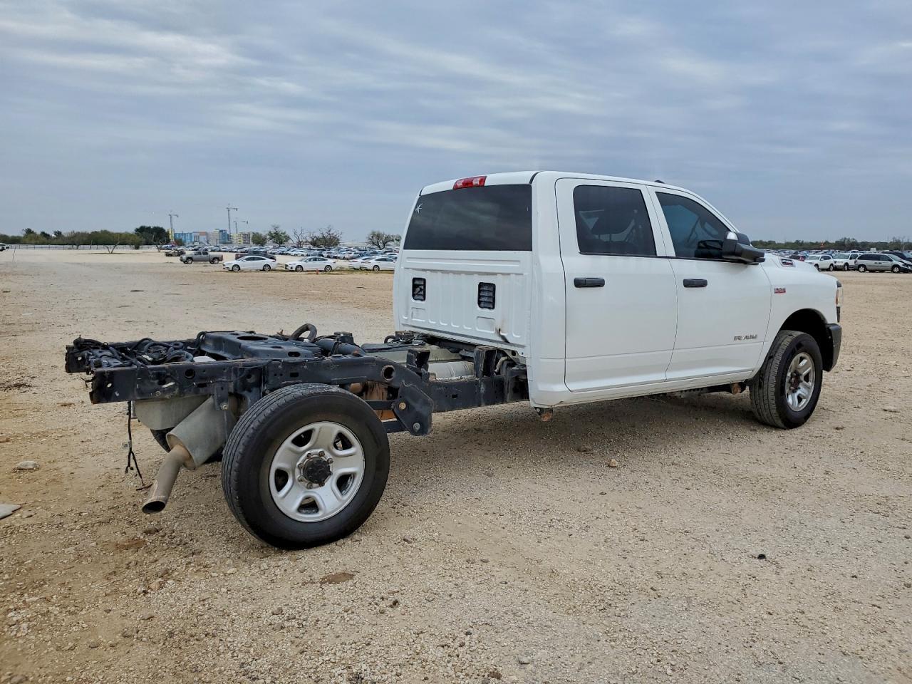 2020 Ram 2500 4Wd V8 Crew Cab 6.4L - Фото 3