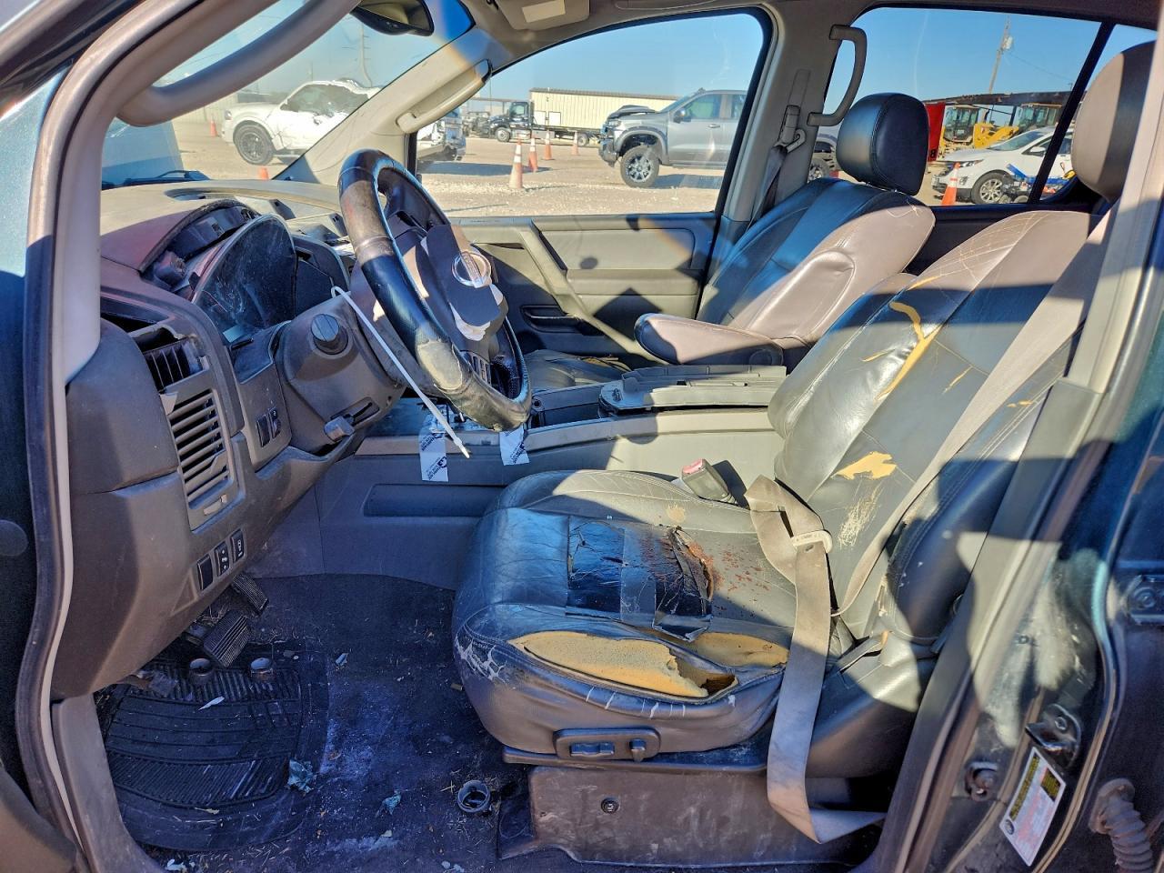 2005 Nissan Armada Se - Фото 7