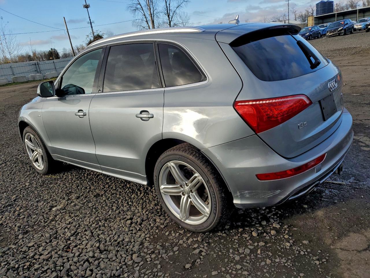 2010 Audi Q5 Premium Plus - Фото 2