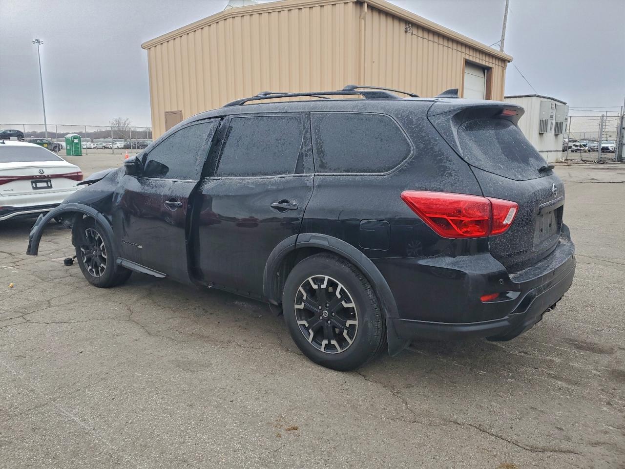 2020 Nissan Pathfinder Sl - Фото 2