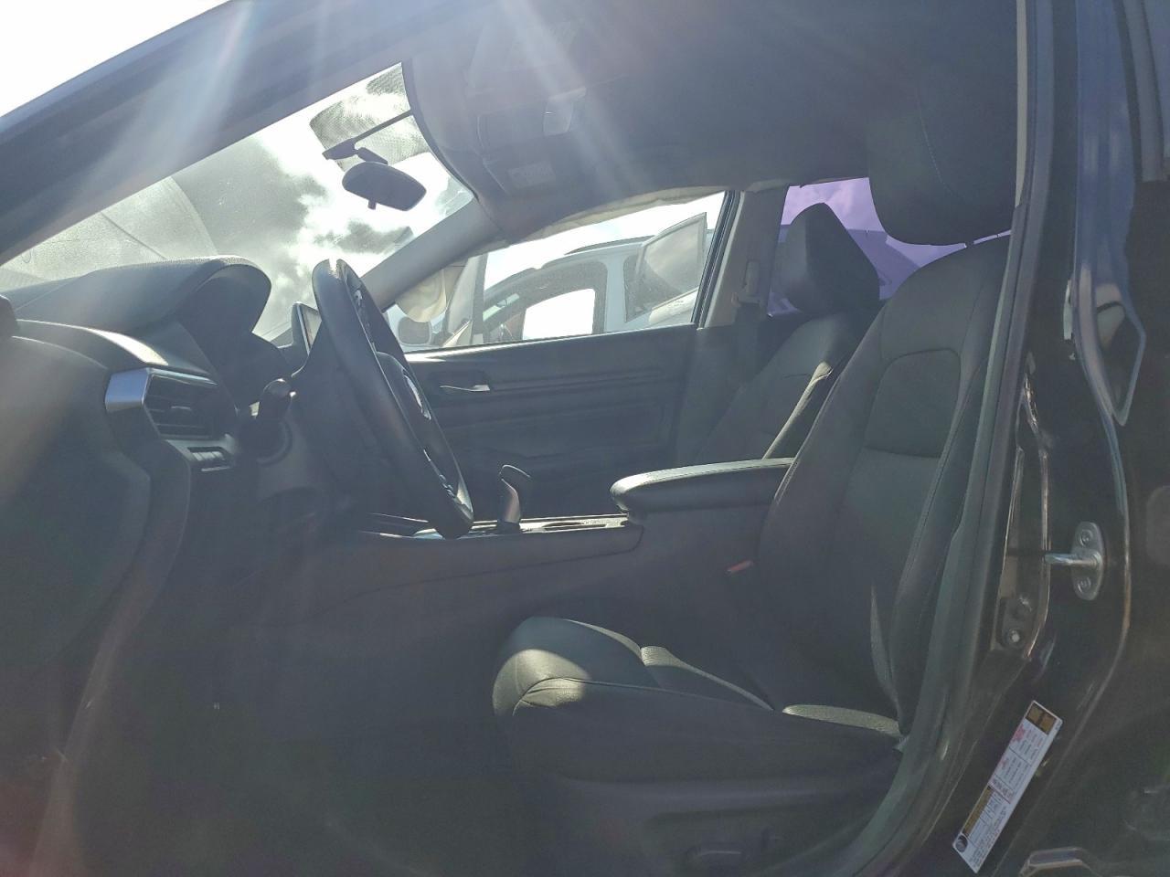 2020 Nissan Altima S - Фото 7