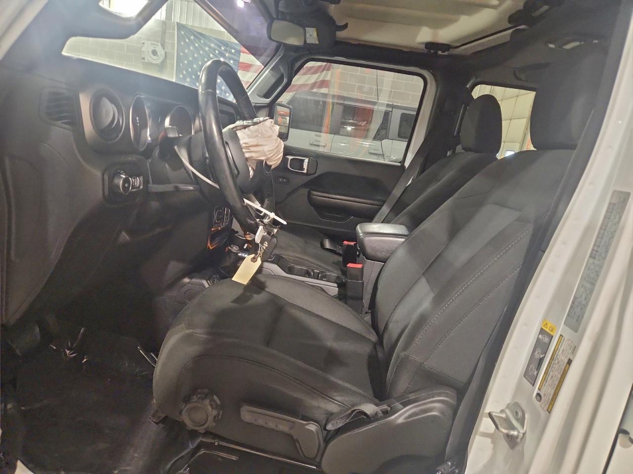 2020 Jeep Wrangler Unlimited Sport - Фото 7