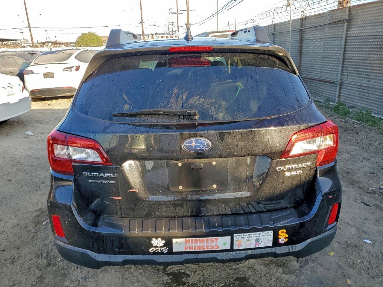 2017 Subaru Outback 3.6R Limited - Фото 6