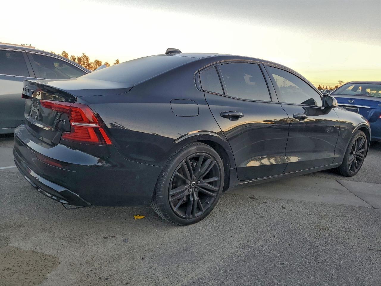 2024 Volvo S60 Plus - Image 3