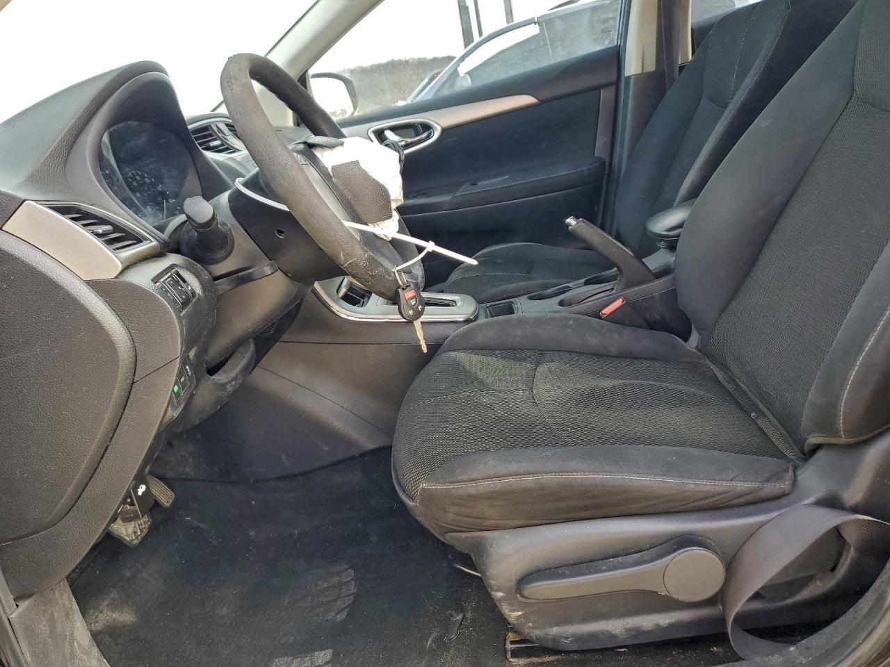 2014 Nissan Sentra S - Image 7