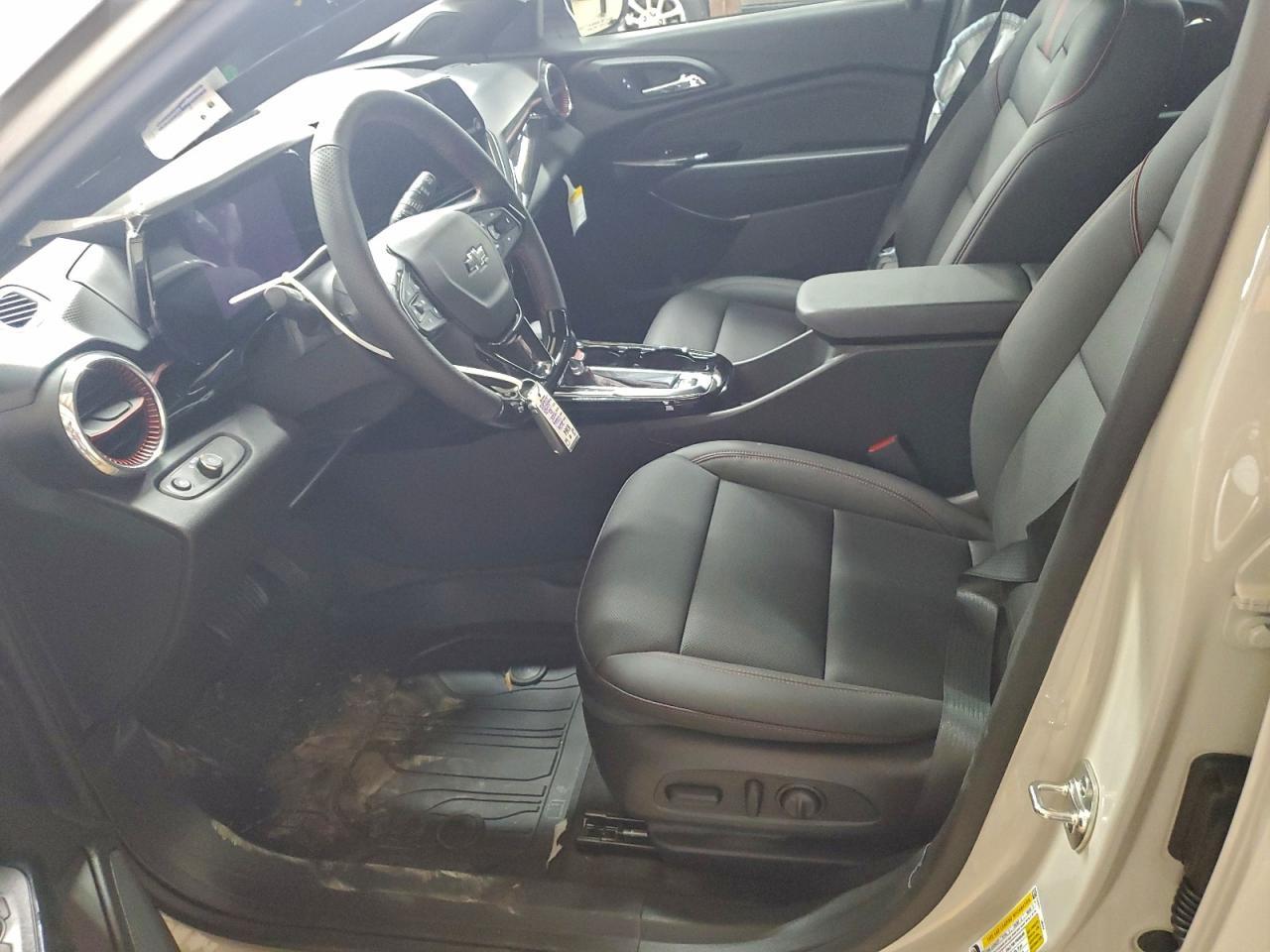 2026 Chevrolet Trax 2Rs - Image 7