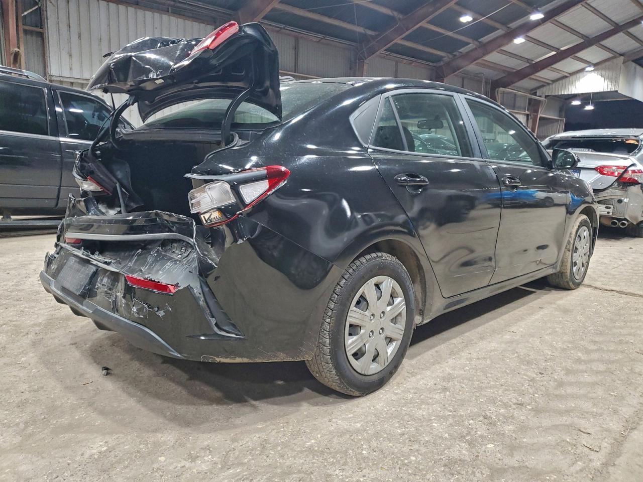 2021 Kia Rio Lx - Фото 3