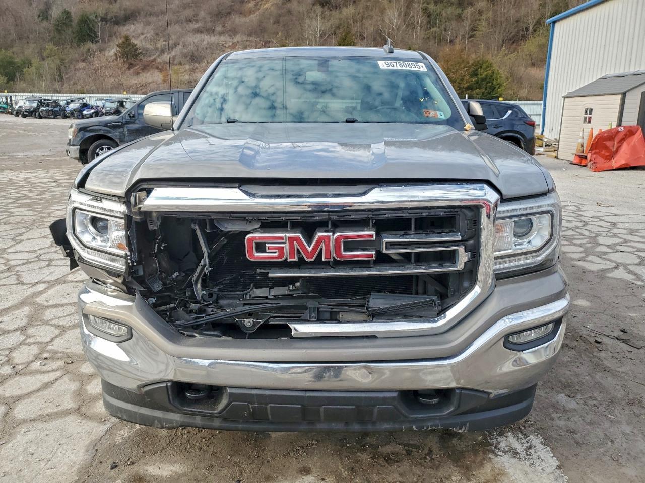 2017 GMC Sierra K1500 Sle - Фото 5