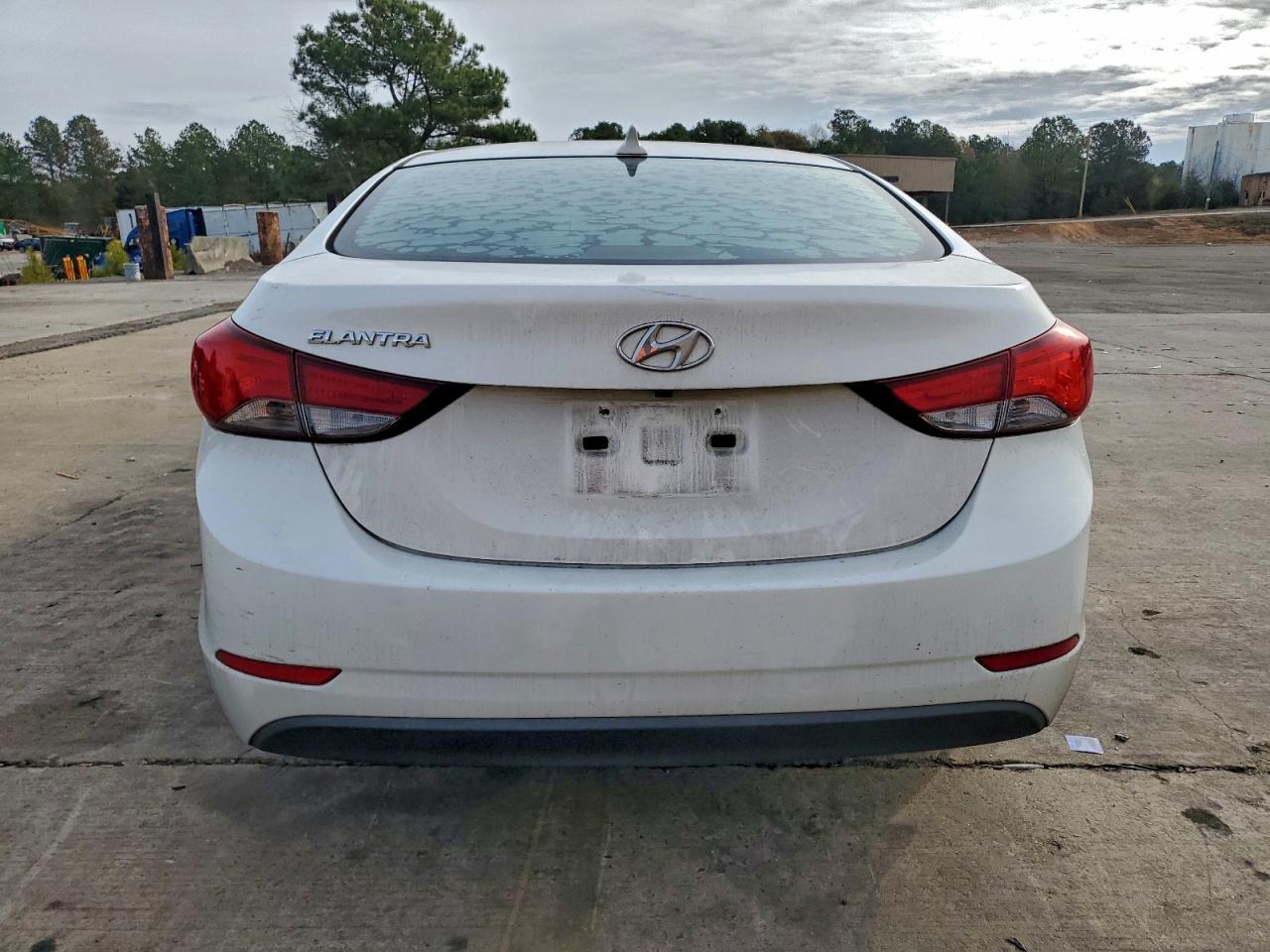 2014 Hyundai Elantra Se - Фото 6