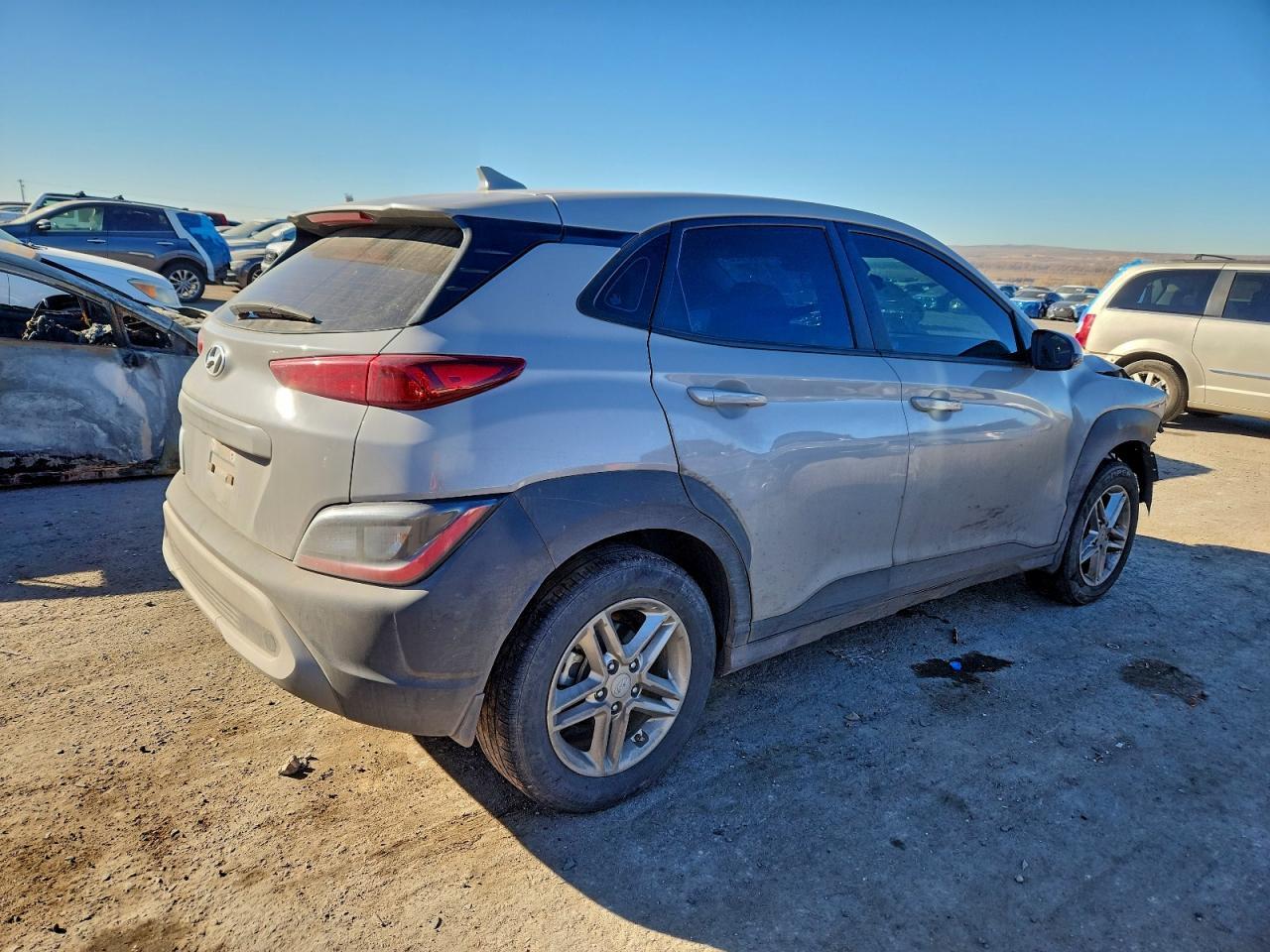 2023 Hyundai Kona Se - Фото 3