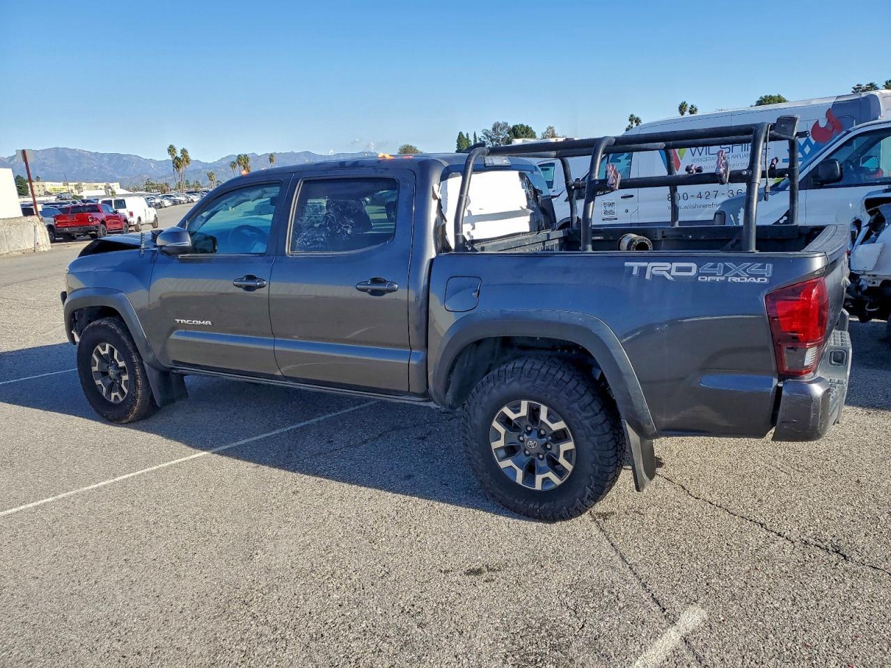 2018 Toyota Tacoma Double Cab - Image 2