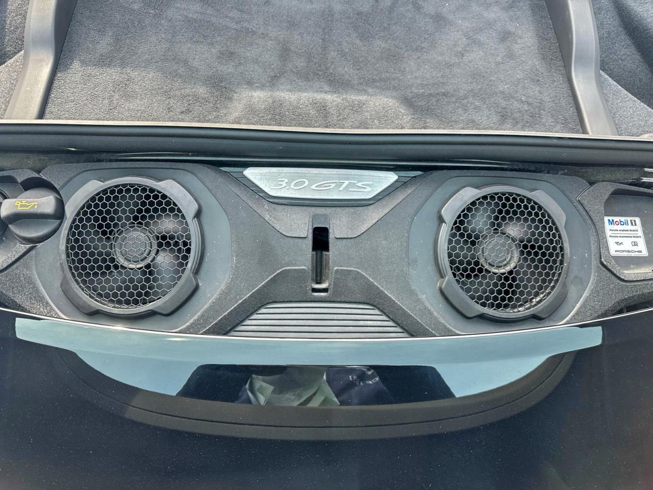 2022 Porsche 911 Targa 4S - Фото 7