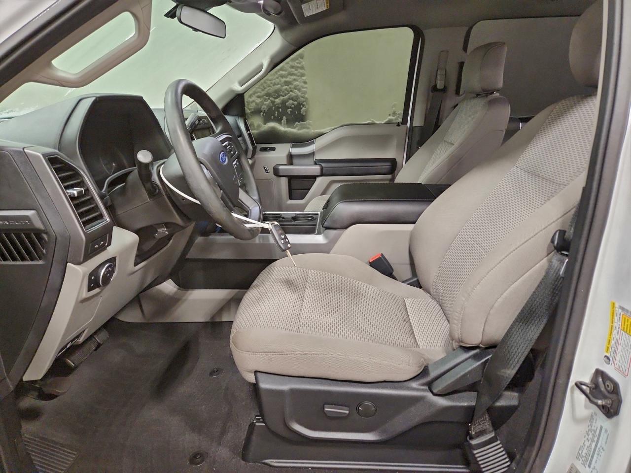 2021 Ford F250 Super Duty - Фото 7