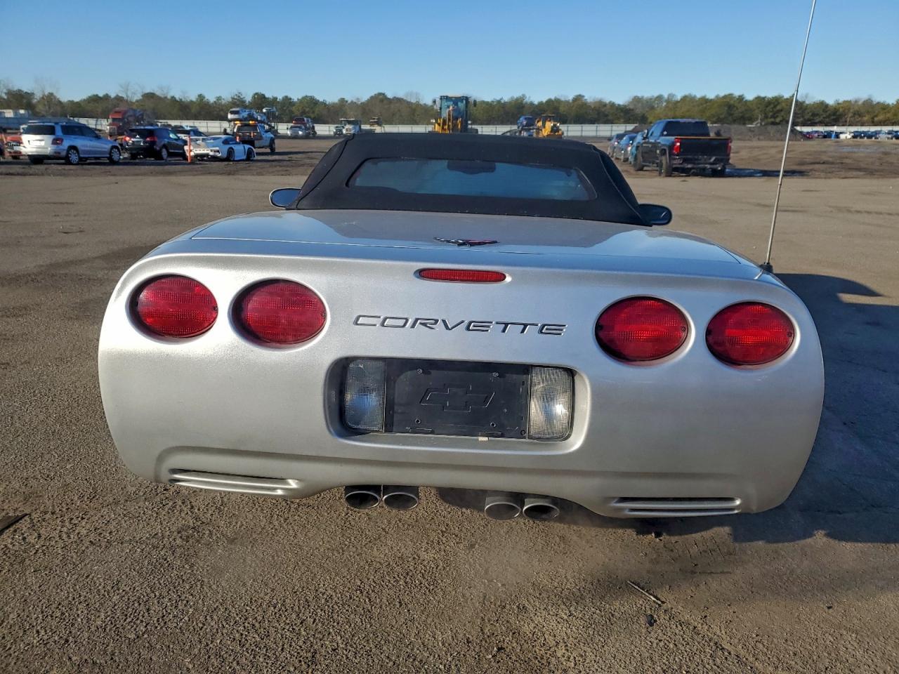 2002 Chevrolet Corvette - Image 6