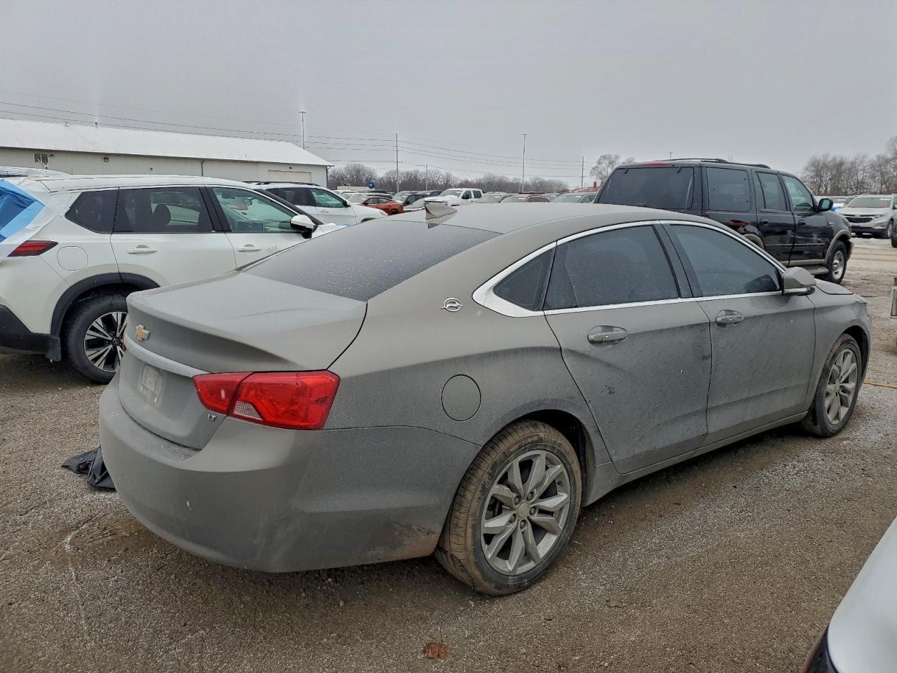2019 Chevrolet Impala Lt - Фото 3
