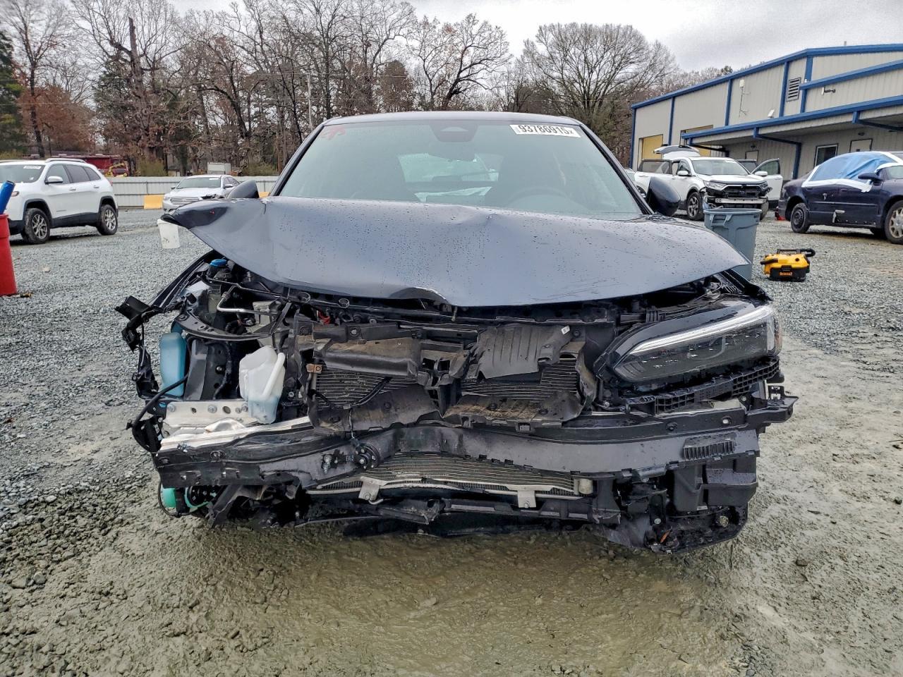 2025 Honda Civic Sport - Image 5