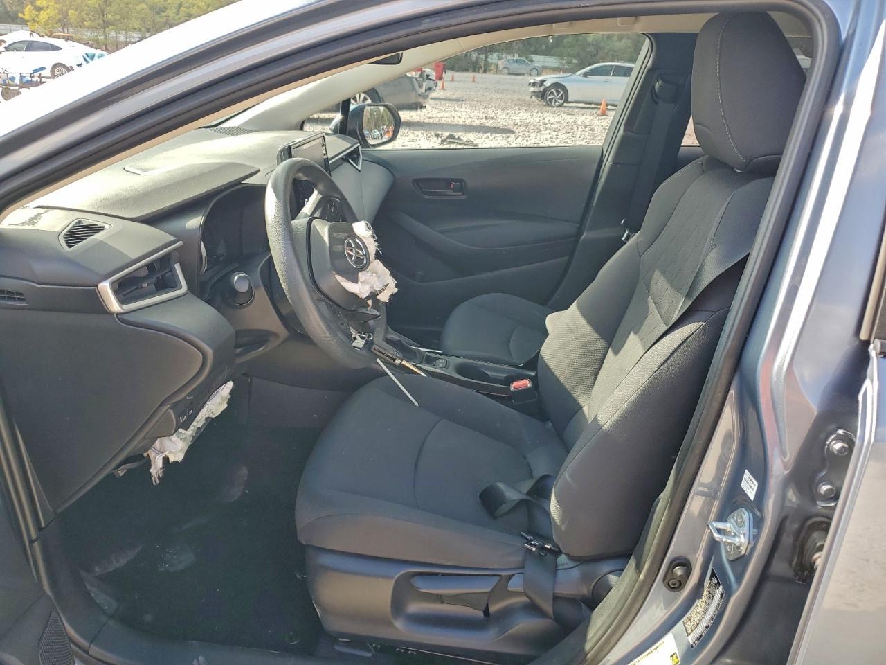 2022 Toyota Corolla Le - Image 7