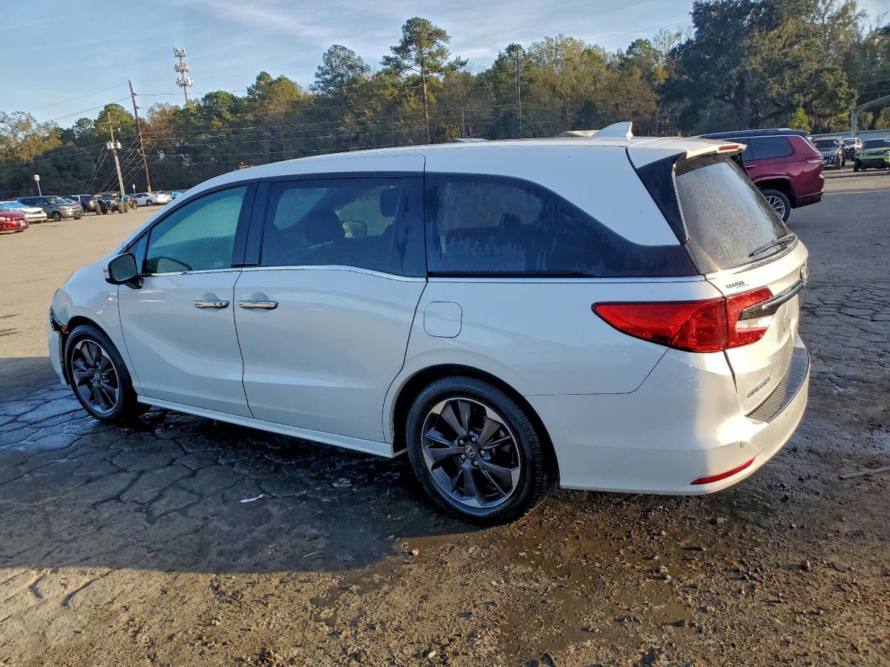 2021 Honda Odyssey Elite - Фото 2