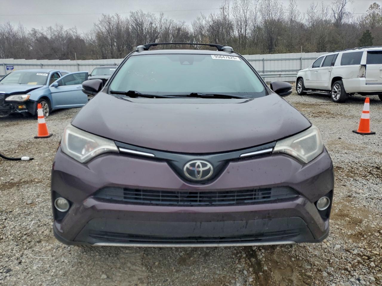 2018 Toyota Rav4 Adventure - Фото 5