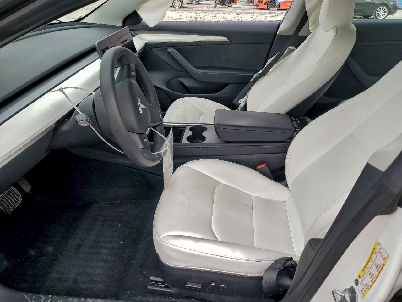 2023 Tesla Model 3 - Фото 7