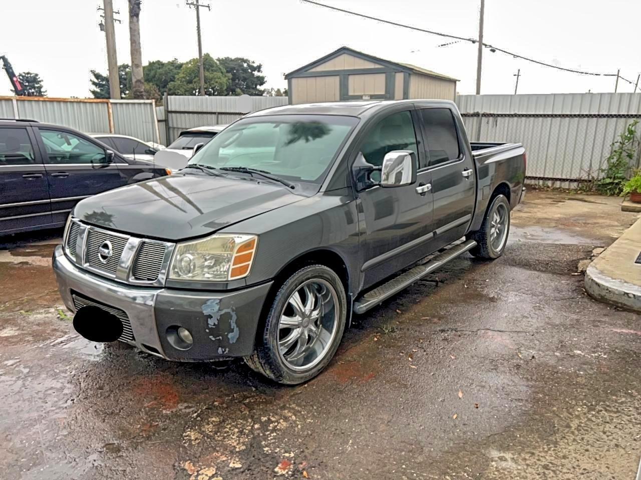 2005 Nissan Titan Xe - Фото 2