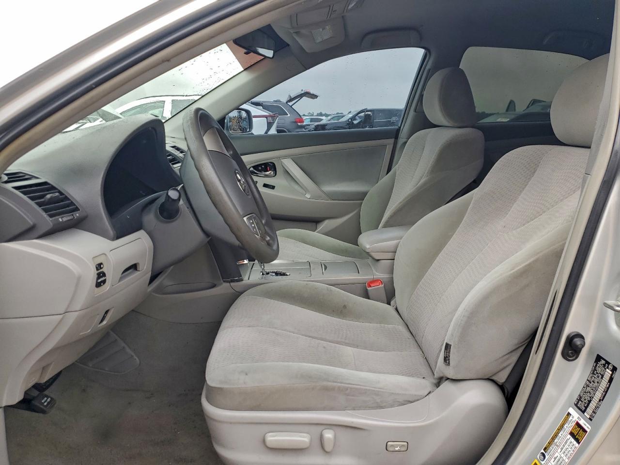 2011 Toyota Camry Base - Image 7