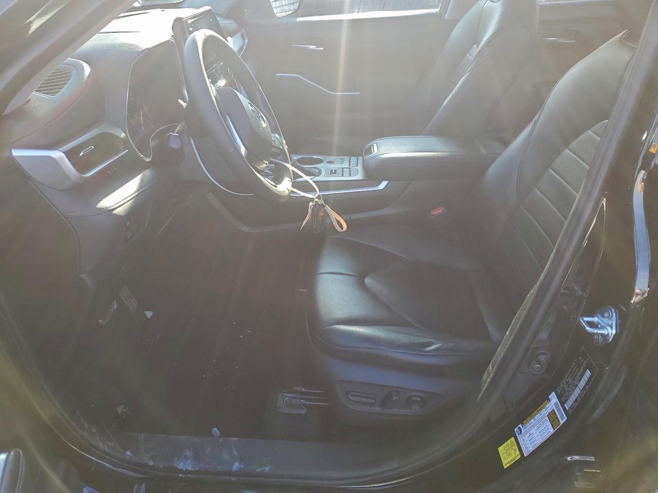 2021 Toyota Highlander Xle - Image 7